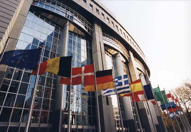 UE