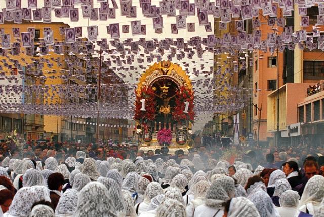 Procesión del Señor de los milagros