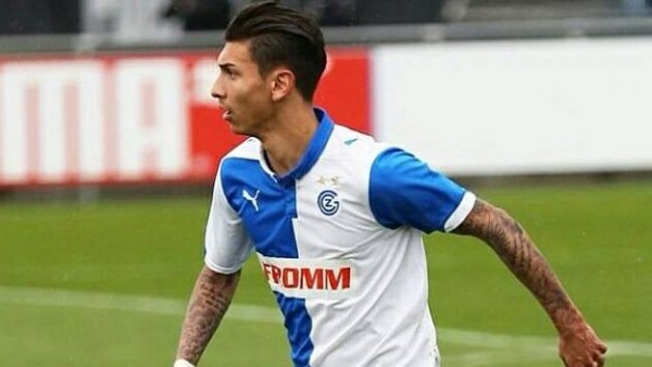 Jean Pierre con la camiseta del Grasshopper, su actual club en Suiza