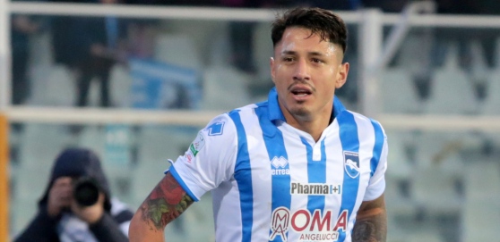 Gianluca Lapadula con 10 tantos es el goleador de la Serie B italiana