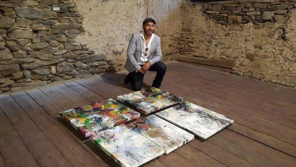 Juan Carlos Zeballos ha representado al Perú en diversos eventos artísticos internacionales