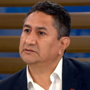 actualidad-vladimir-cerron-mesa-directiva-siempre-fue-derecha-ahora-habra-pluralidad-n464233-696×418-1016402