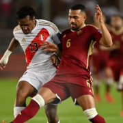 seleccion-peru-perdio-1-0-ante-venezuela-y-se-aleja-mundial-2026-resumen-goles-y-mejores-jugadas-partido-n448686-609×342-1029010