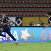alianza-lima-vencio-2-1-a-u-catolica-de-ecuador-y-avanzo-a-cuartos-de-final-de-la-copa-sudamericana-1296114